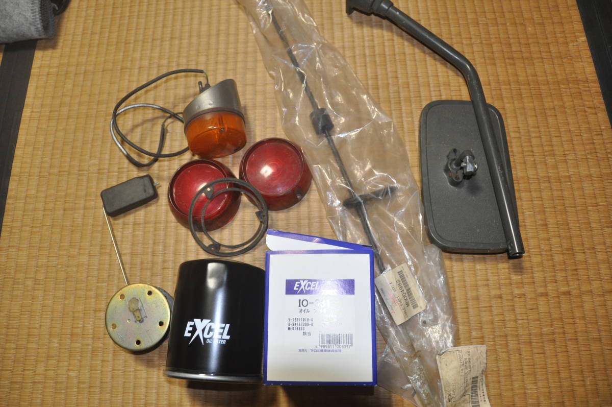 三菱ジープJ53,J55 新旧部品（純正、相当品）廃盤品などいろいろ。JEEP 