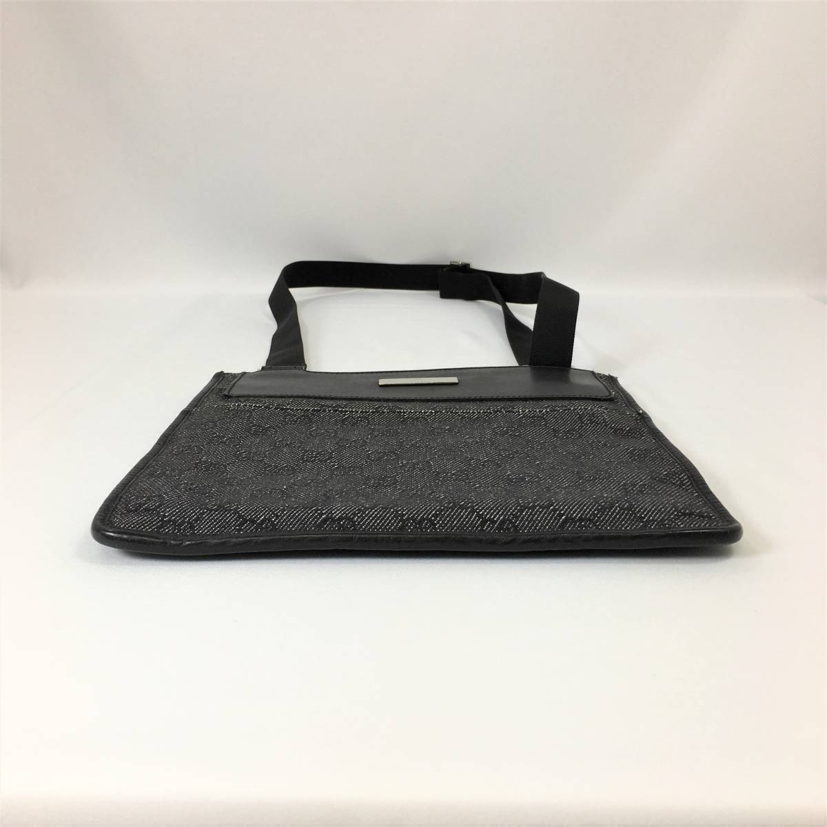 グッチ ショルダーバッグ 27639 ジャガード×レザー ブラック シルバー 