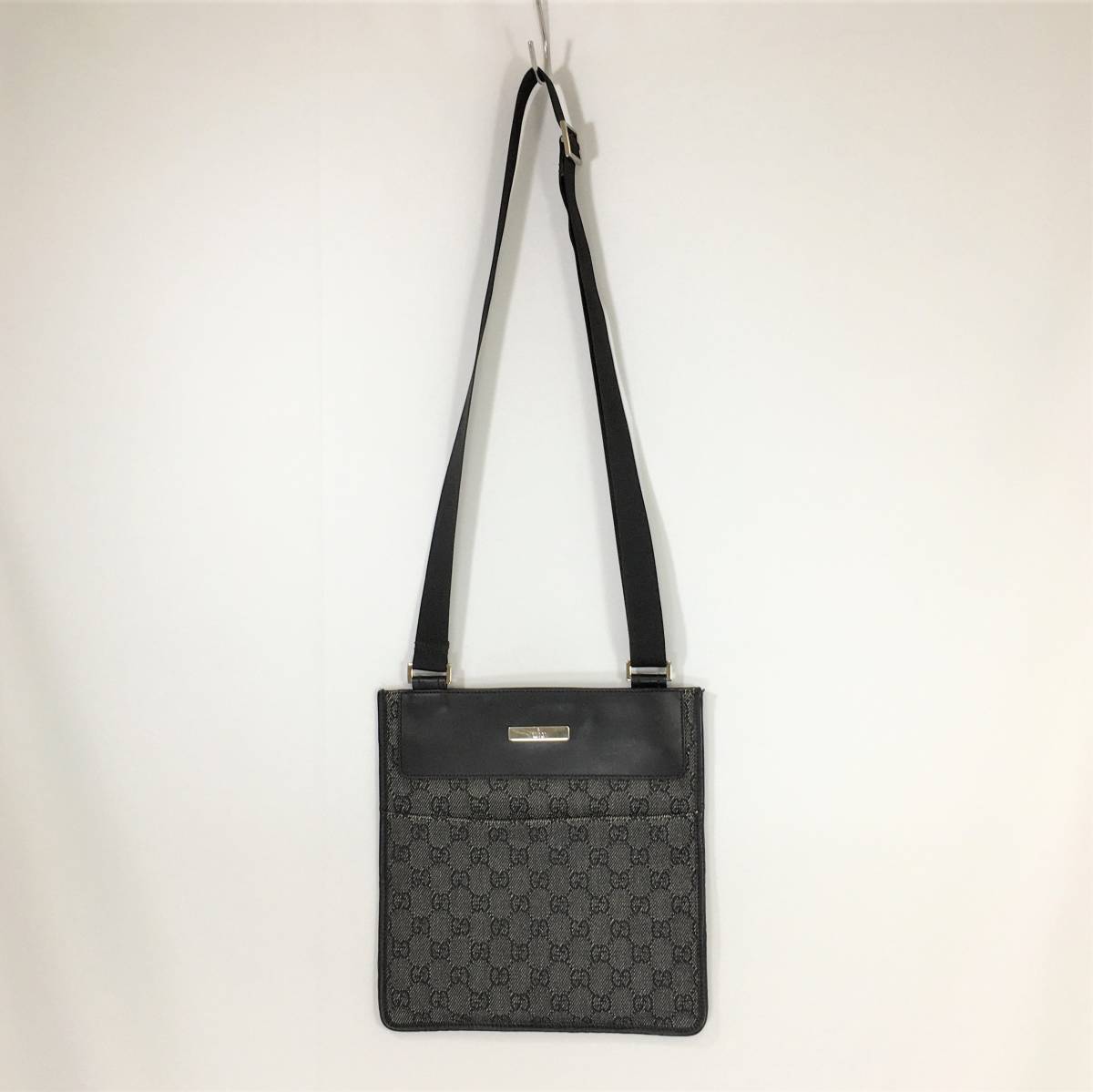 グッチ ショルダーバッグ 27639 ジャガード×レザー ブラック シルバー 