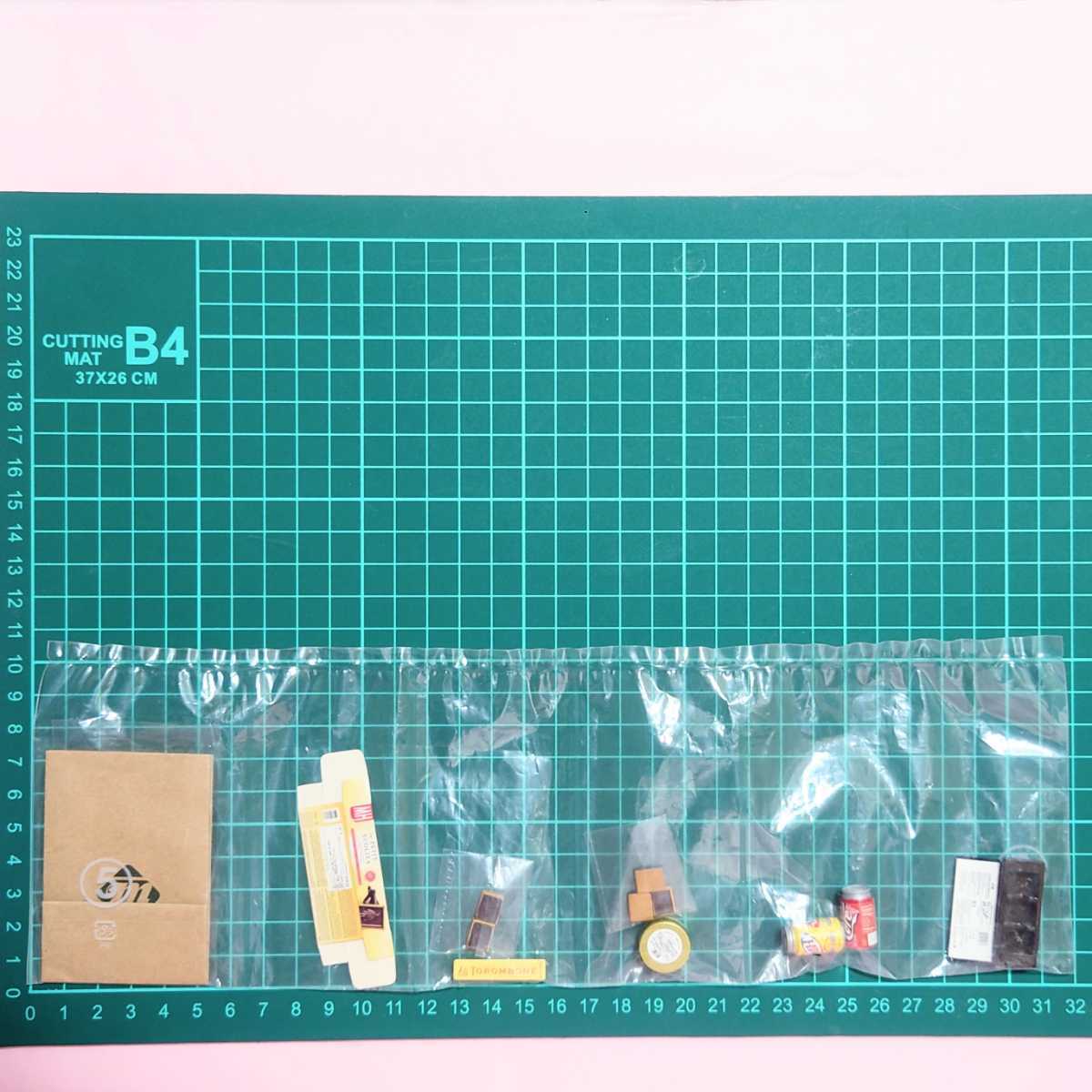 内袋未開封】＊メガハウス ミニコレ 輸入マーケット チョコっとおやつ 