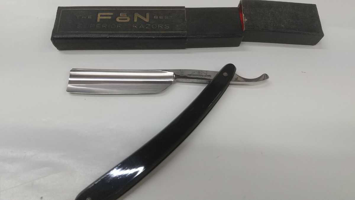 理容 ヒゲソリレザー 西洋剃刀 FON 理容用 美品です