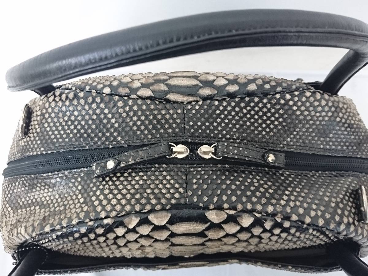 新品】JRA証付き MAO DAICHI 大地真央 パイソン本革レザー 2WAYバッグ 
