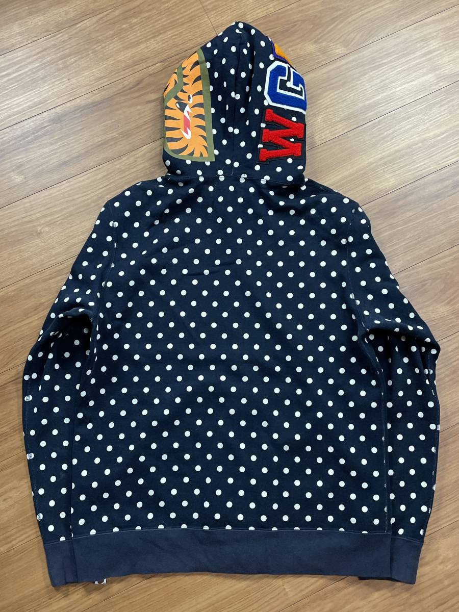 29 A BATHING APE アベイシングエイプ ドット shark シャークパーカー サイズXL