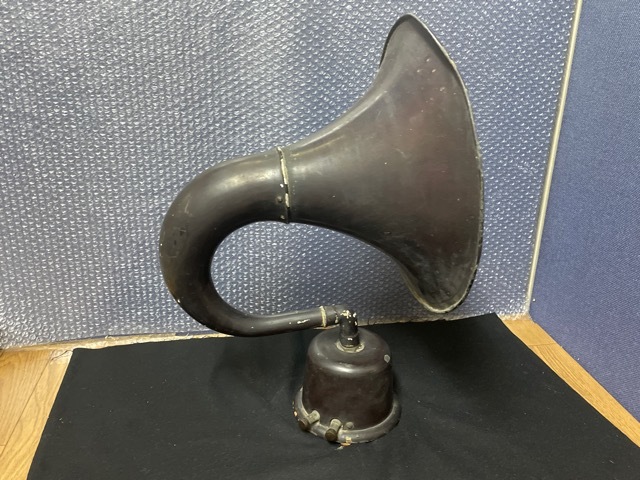 アンティーク ラッパスピーカー　グリーン　ジャンク品 古いラジオ ラッパ スピーカー 蓄音機？ アンティーク ラッパ