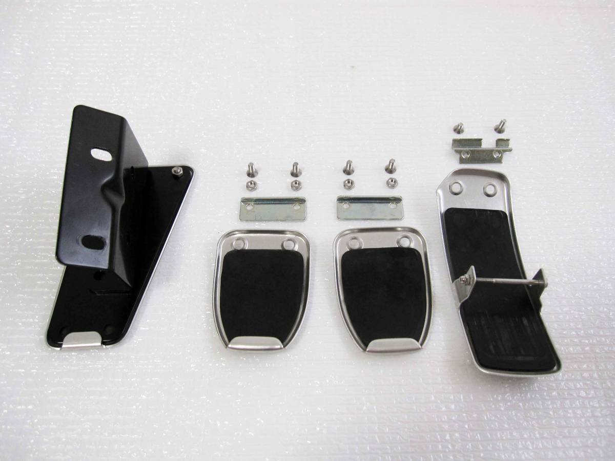 使用少】【希少 MT 】【オマケ付】 スバル STi 純正 MT ペダル パッド 