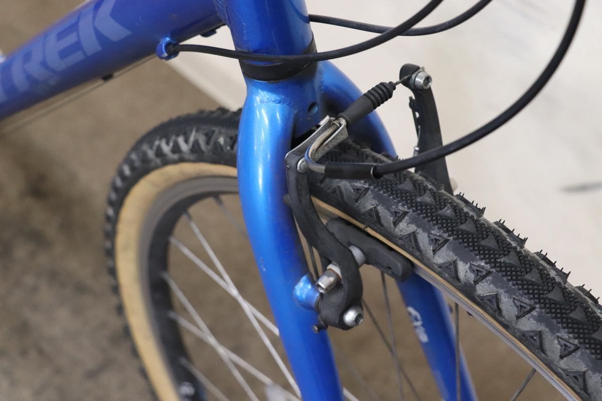 □TREK トレック 7.3 FX クロスバイク SHIMANO 3X8S サイズ17.5 2012年 