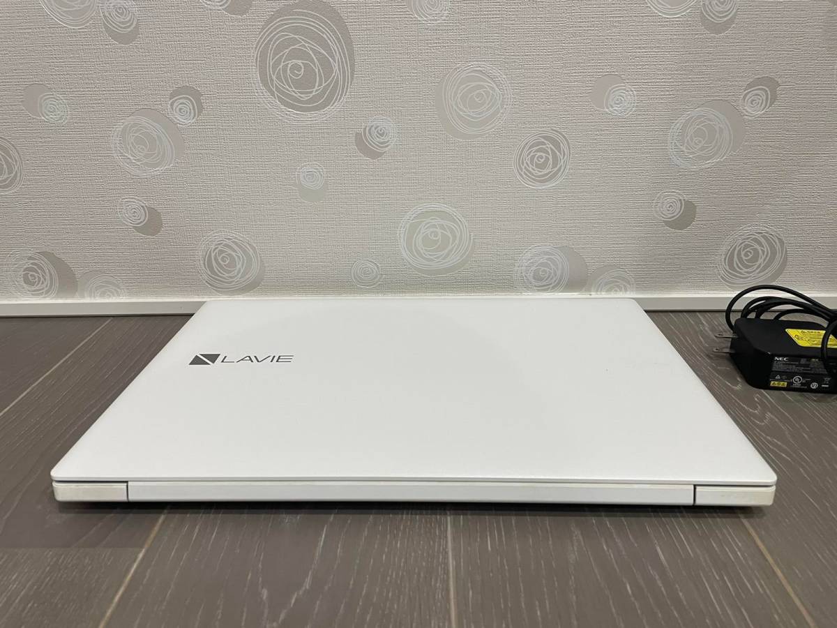 NEC パソコン Lavie PC-NS70CMAW・CPU Intel Core-i7 8550U 1.80GHz 