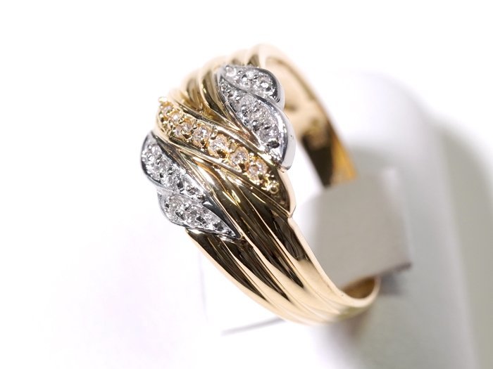 Y-8☆K18/Pt900 ダイヤモンド0.10ct リング 12号