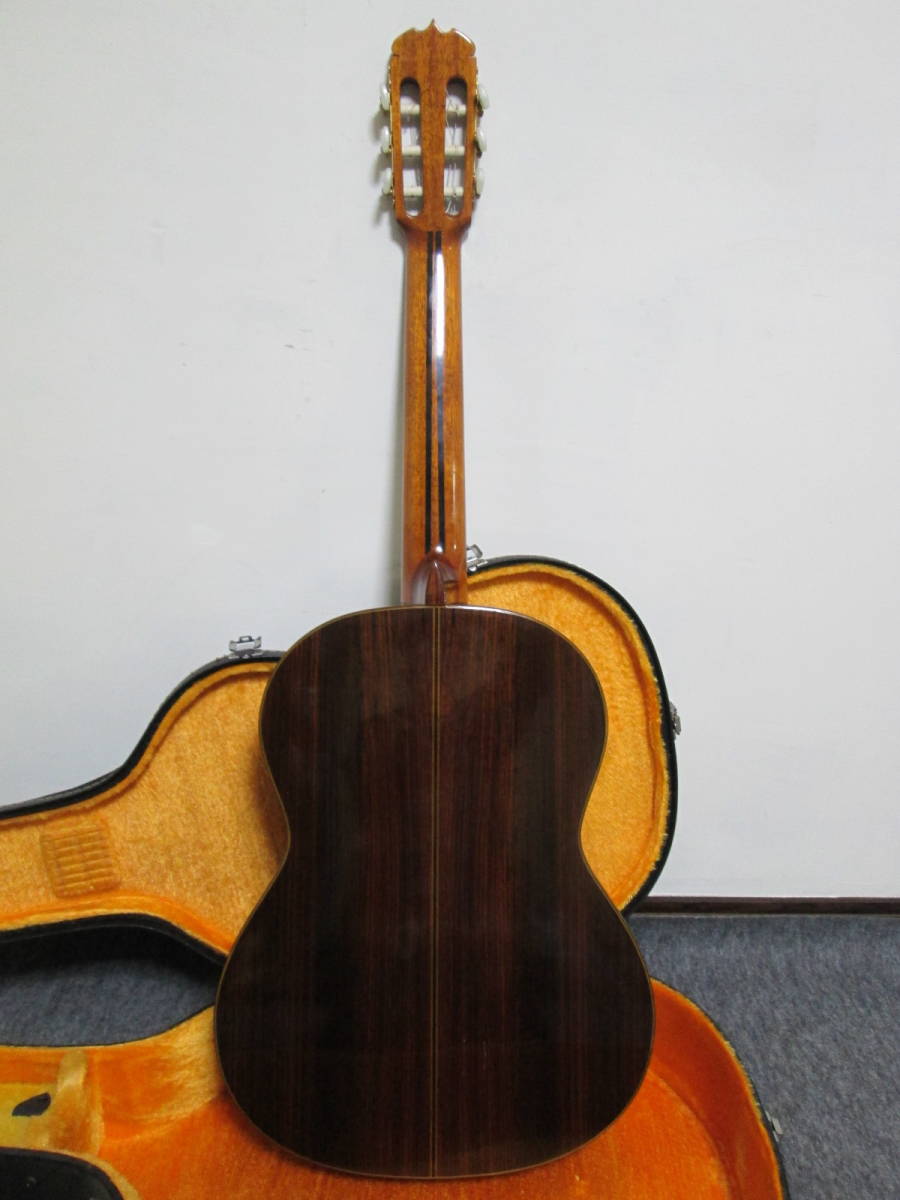 松岡 良治氏 No.30 LUTHIER クラシックギター serNo.3035 ハードケース
