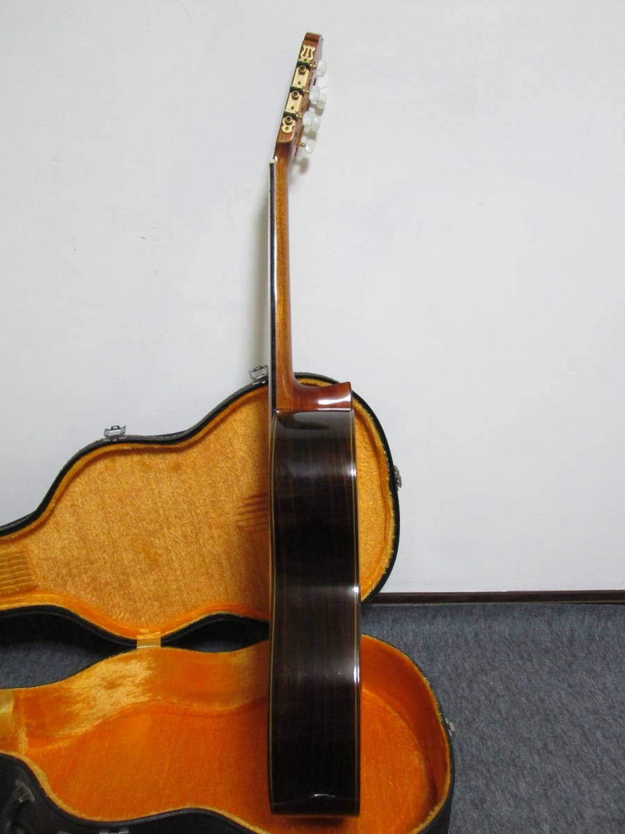 松岡 良治氏 No.30 LUTHIER クラシックギター serNo.3035 ハードケース