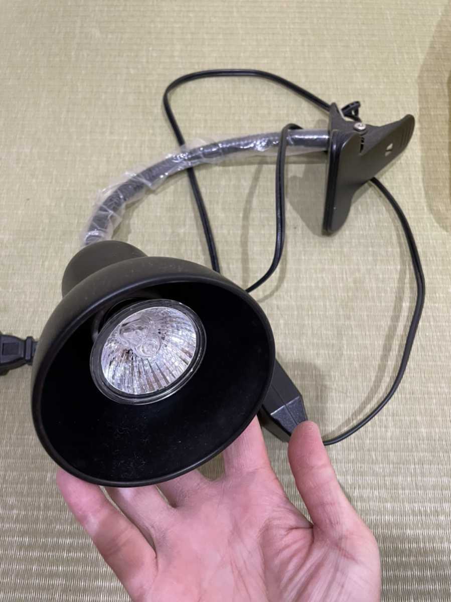 亀ライトの値段と価格推移は 13件の売買情報を集計した亀ライトの価格や価値の推移データを公開