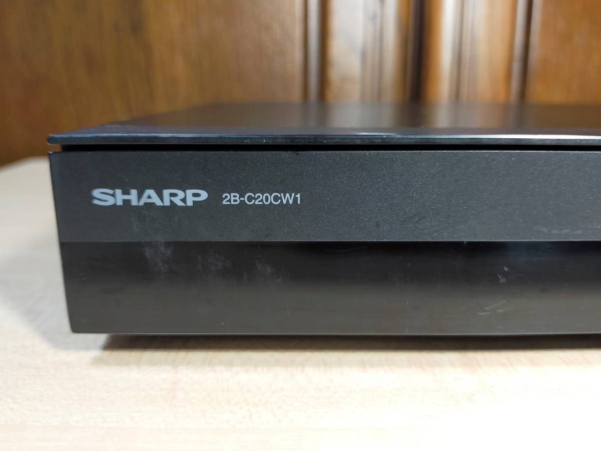 SHARP 2B-C20CW1/2TB/2番組同時録画可/B-CAS，新品リモコン，HDMI，電源ケーブル付属/外付けHDD対応/動作良好 SHARP ブルーレイレコーダー 2TB 大容量&frasl;2B-C20CW1&frasl;二番組同録・4k再生可&frasl;20年モデル実動 中古シャープ ブルーレイ