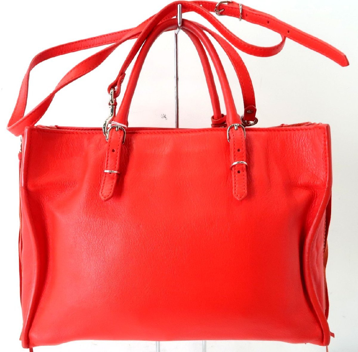 美品】BALENCIAGA 赤 エブリデイ トートS 【公式通販】