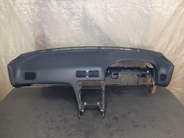 RPS13 180SX　後期　純正ダッシュボード/ダッシュパネル　SR20DET　　　　 180SX RPS13 ダッシュボード ★割れ無し★ NISSAN ルーバー