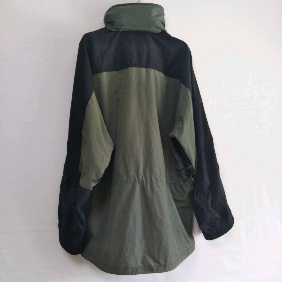 フェールラーベン FJALL RAVEN メンズLL カーキ色 ナイロンジャケット