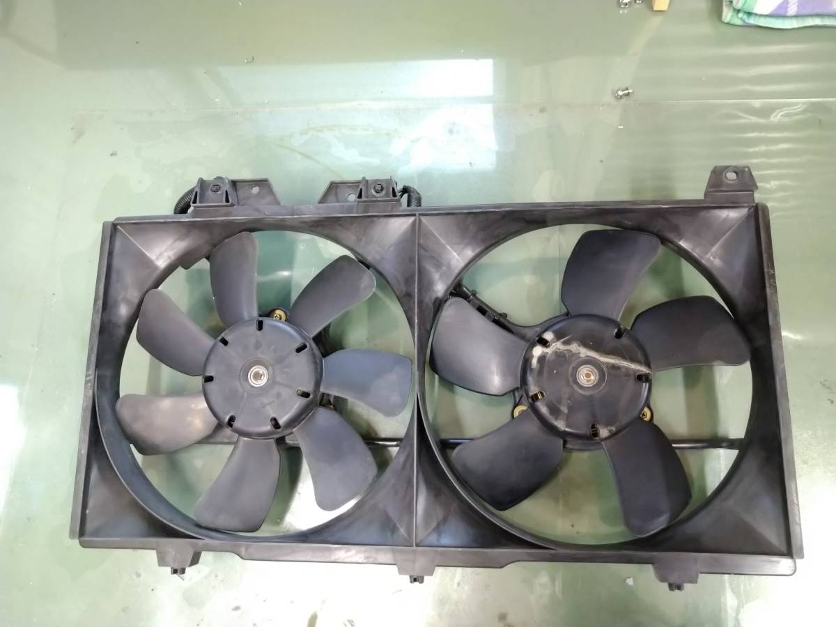 FD3S純正電動ファン 中古 マツダ（Mazda） RX−7 FD3S 電動ファンAssy【新品