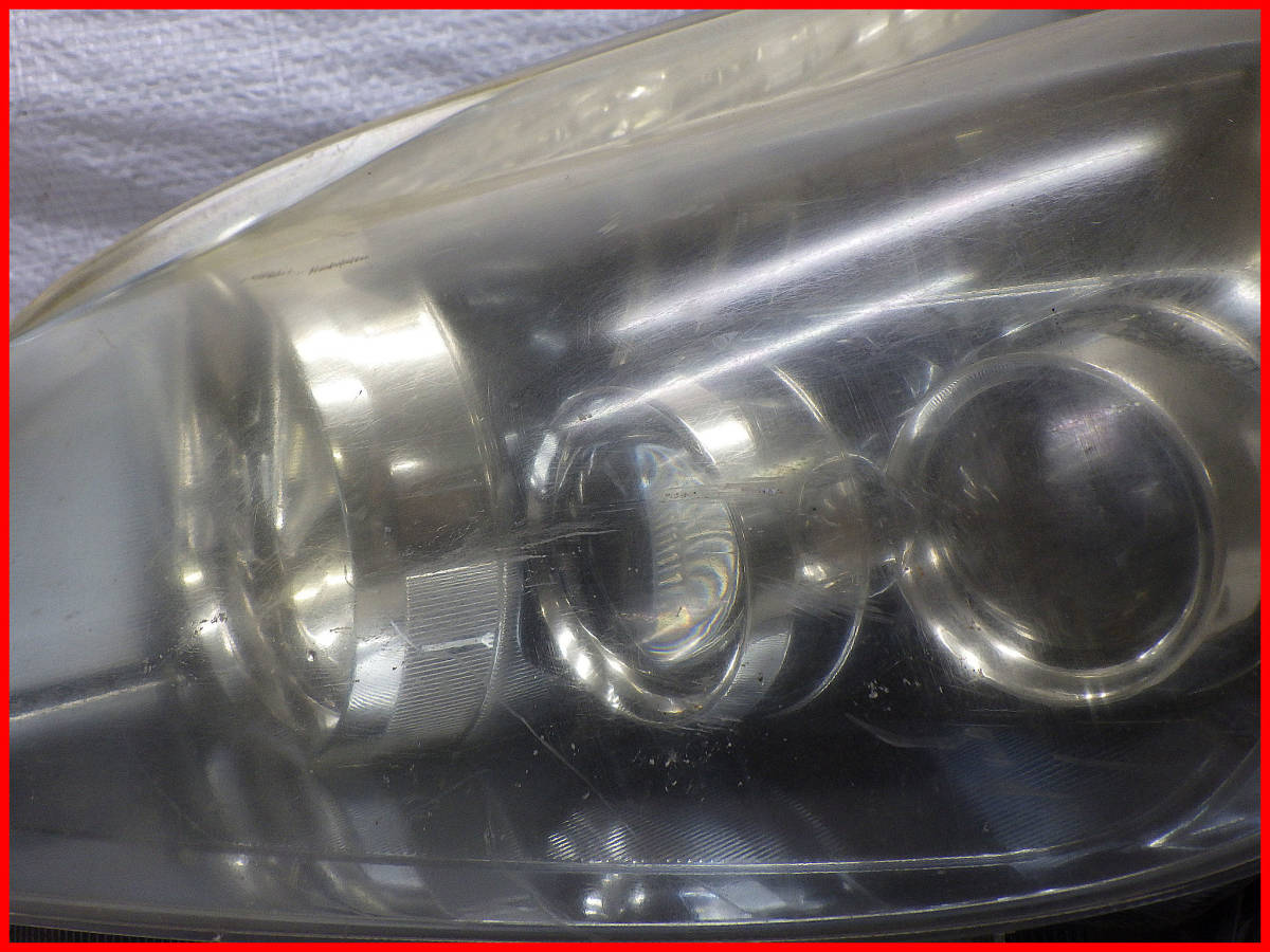 ZVW30 前期 プリウス LED左ヘッドライト左ライト 左側 KOITO 47-30