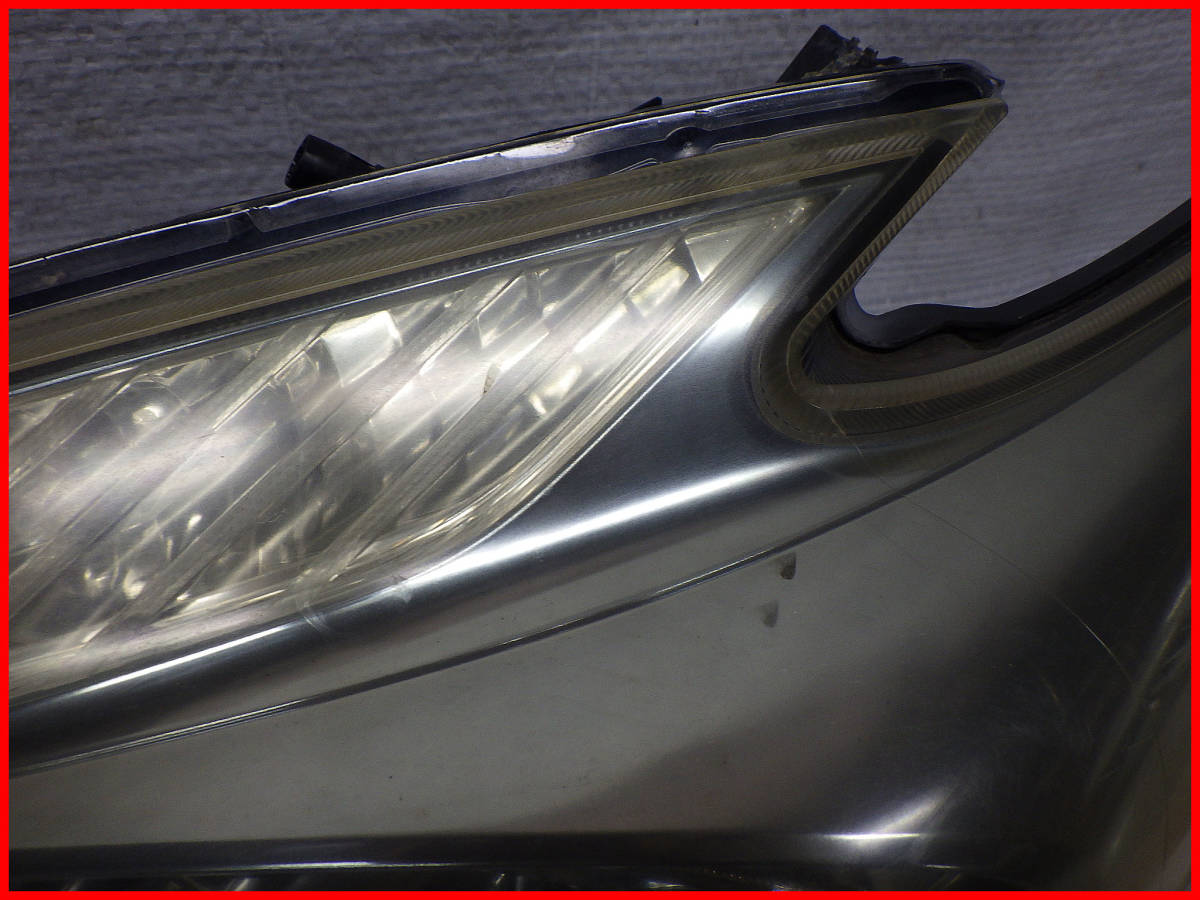 ZVW30 前期 プリウス LED左ヘッドライト左ライト 左側 KOITO 47-30