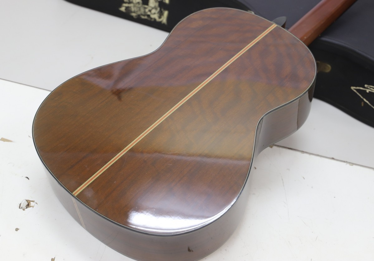 YAMAHA ヤマハ CG-150SA クラシックギター トップ単板 ガットギター 