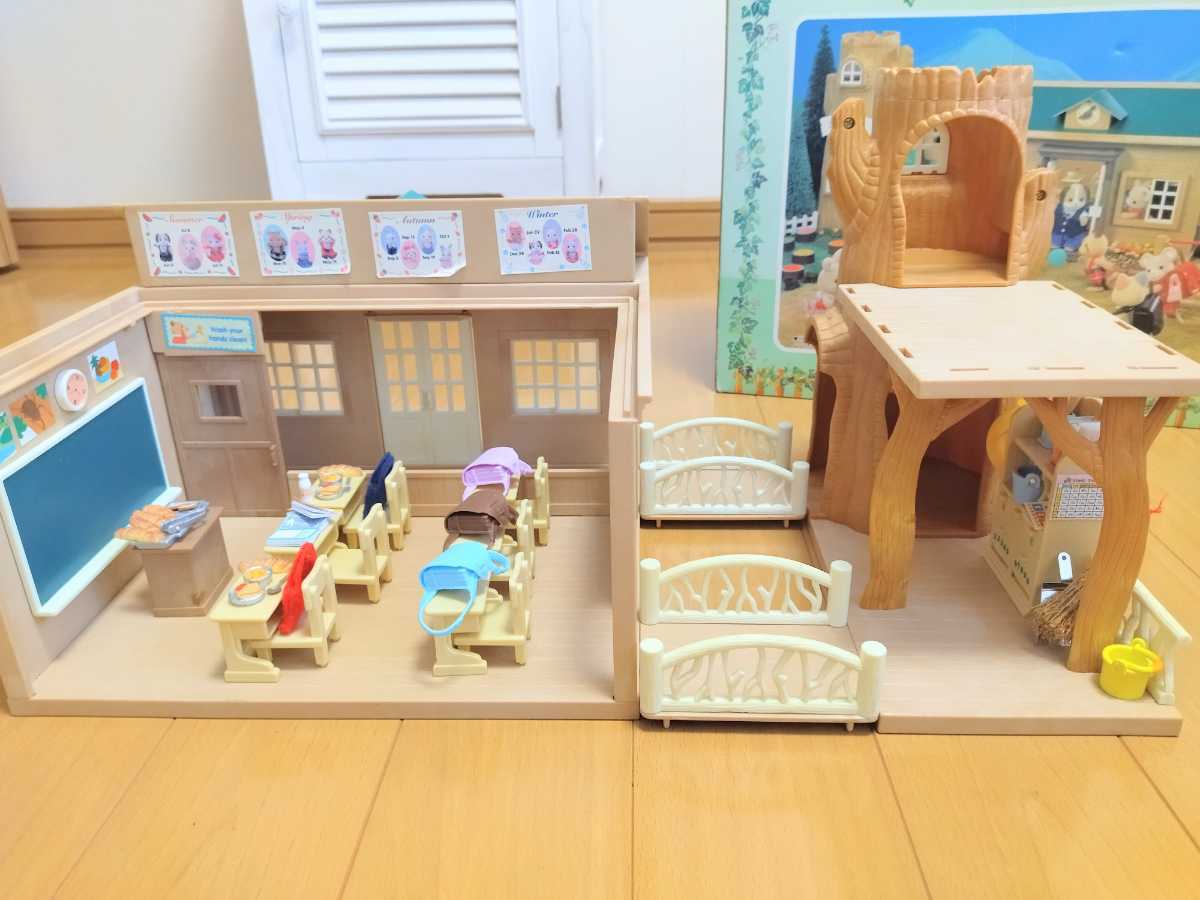 届いてすぐに遊べるセット】□シルバニアファミリー/シルバニアの森の 