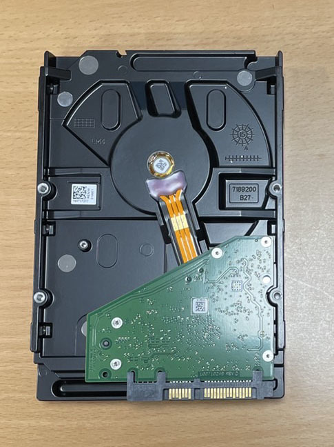 H5664B Seagate 4TB 3.5インチ HDD 動作確認み | Seagate