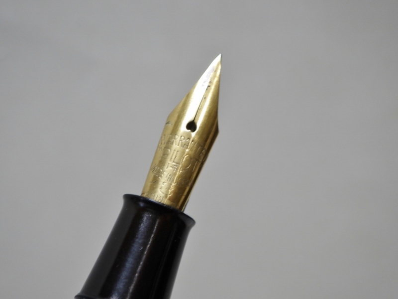 PILOT 万年筆 パイロット NAMIKI 松文様 パイロットNamiki(蒔絵)万年筆