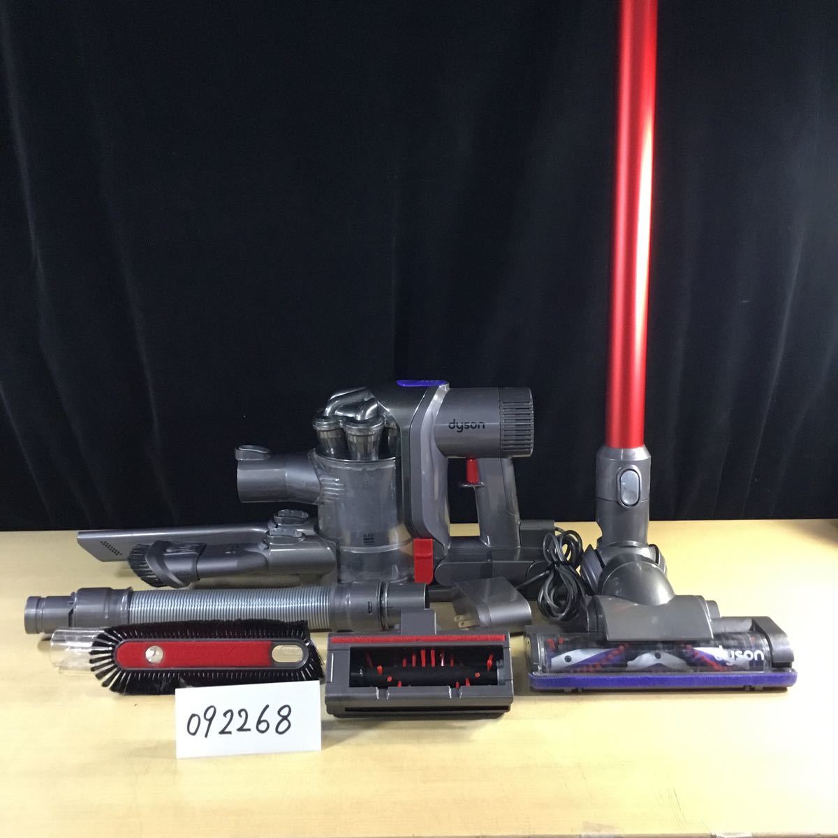 092268) 【30日保証】dyson DC45 サイクロン式コードレスクリーナー 