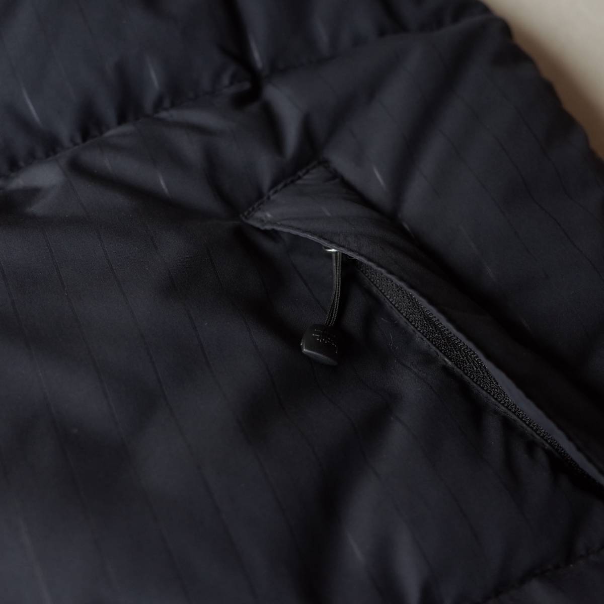 良品】 STUSSY ステューシー AUTHENTIC OUTER GEAR フェザー 良品】 STUSSY ステューシー AUTHENTIC OUTER GEAR フェザー