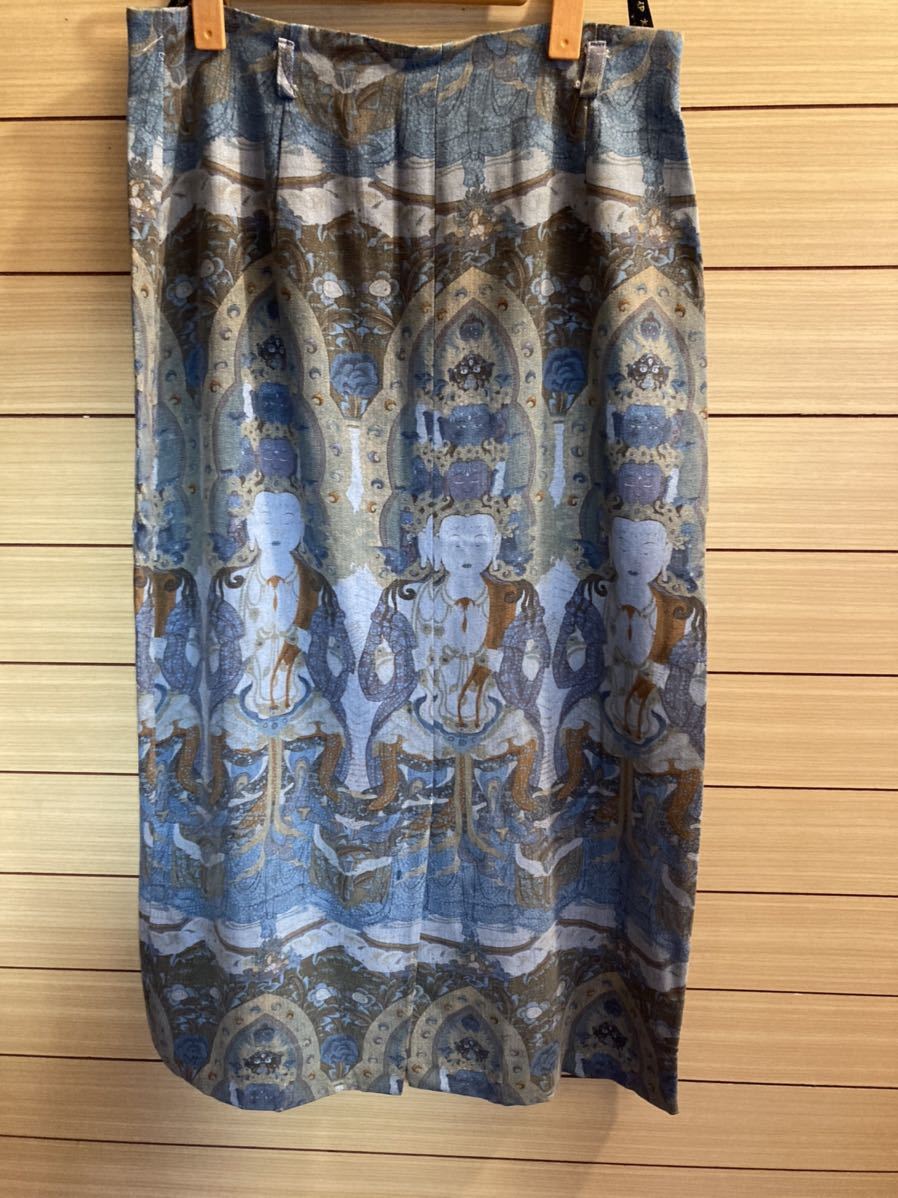 スカート伊太利屋