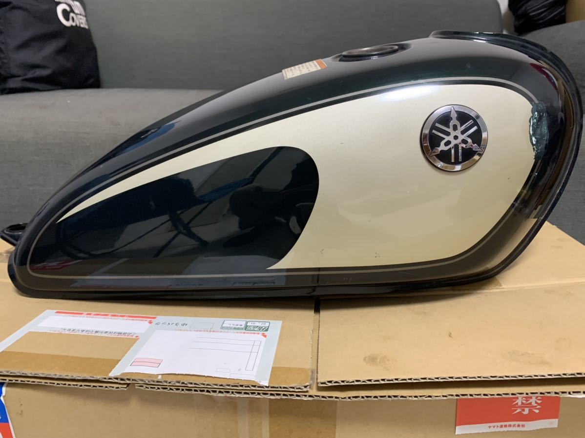 ヤマハ　sr400純正タンク SR400 純正タンク ヤマハ キャップ 品 Sr400の純正タンク-