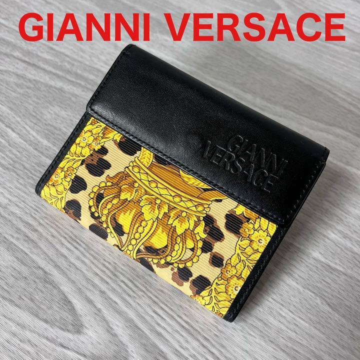 GIANNI VERSACE 名刺入れ VERSACE カードケース ヴェルサーチ パリス