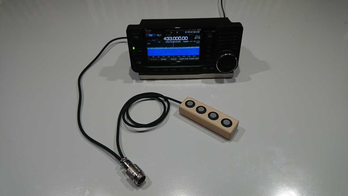 【SALE，定番人気】 ICOM IC-705 をスタンドマイク 運用する為の変換ケーブル＆リモコンマイクキー SM-30 SM-50 HM-219 他(アクセサリ)｜売買されたオークション情報、yahooの商品情報をアーカイブ公開 - オークファン アクセサリ