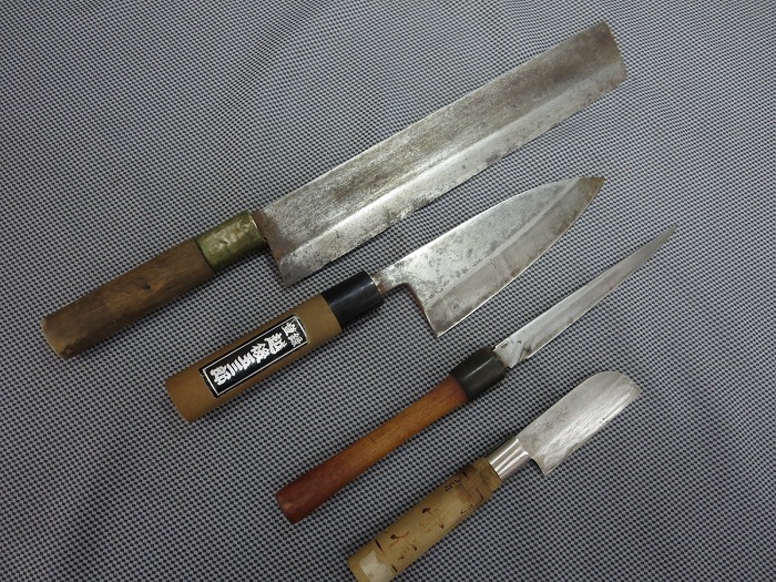  8 和包丁 出刃 菜切 飾切り 包丁 4本セット 包丁 刃物 職人 料理人 調理 道具(その他)｜売買されたオークション情報、yahooの商品情報をアーカイブ公開 - オークファン 包丁