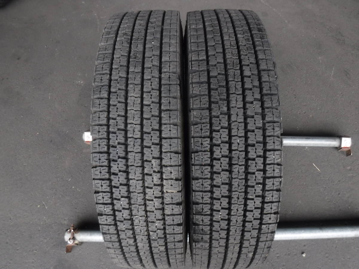 L2319 超バリ山 再生タイヤ 2本SET価格! スタッドレス 225/80R17.5 123 