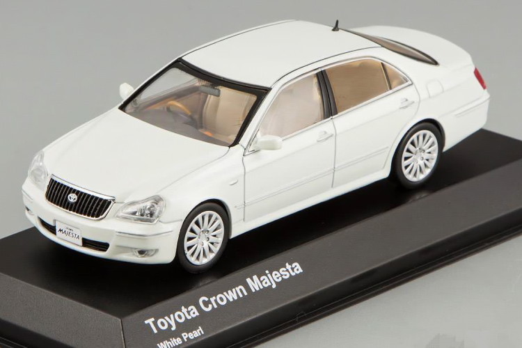 京商 1/43 トヨタ クラウン マジェスタ ホワイトパール Kyosho 1:43