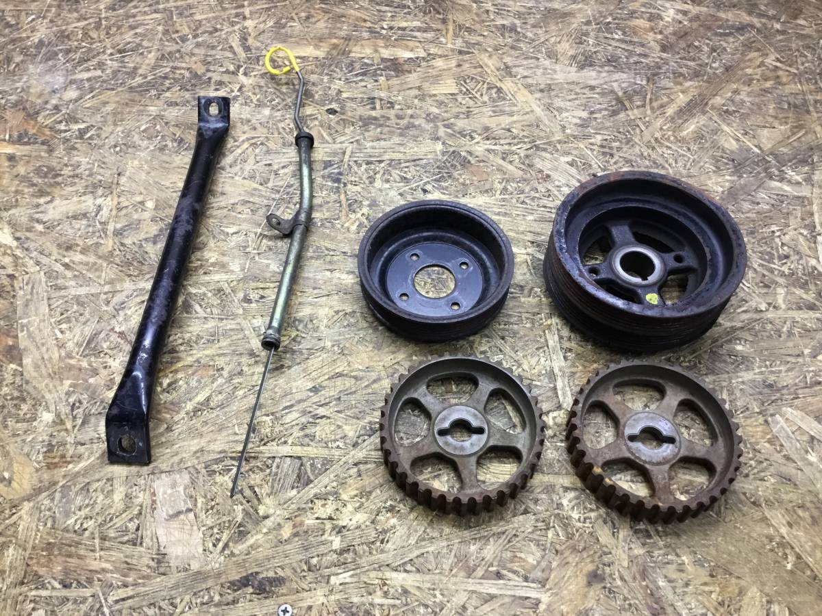 人気SALE，得価 AE92 プーリー 小物セット 当時物 4AG 2ドア 3ドア ハチロク トヨタ リトラ 前期 後期 GT(その他)｜売買されたオークション情報、yahooの商品情報をアーカイブ公開 - オークファン その他
