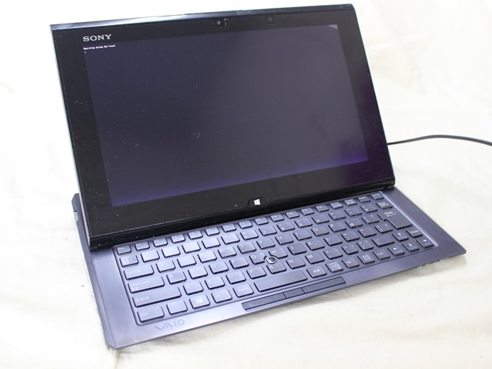 ジャンク品 SONY VAIO SVD112A1SN SVD1121AJ メモリ8GB SSD256GB 11.6