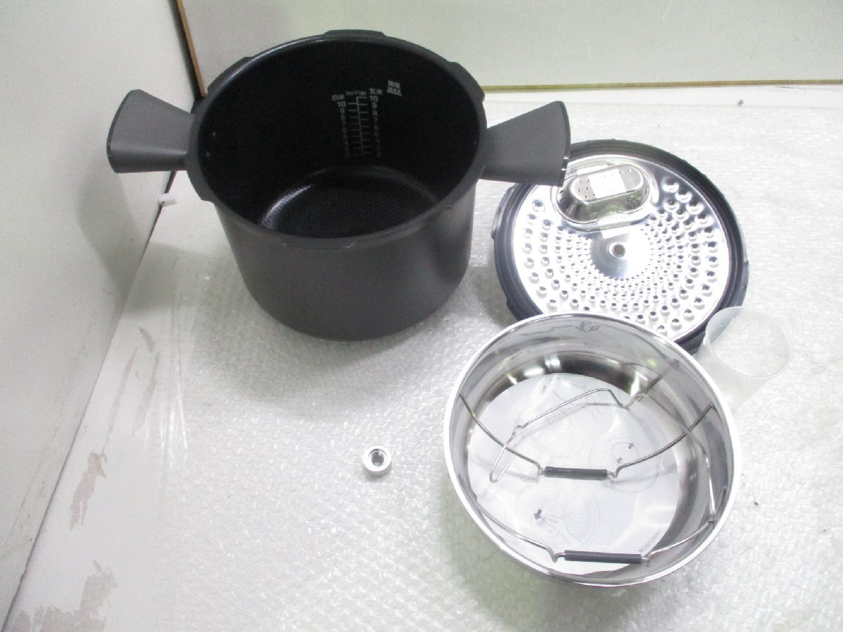 ほぼ未使用 T-fal Cook4me Express マルチクッカー 家庭用圧力鍋 6.0L 