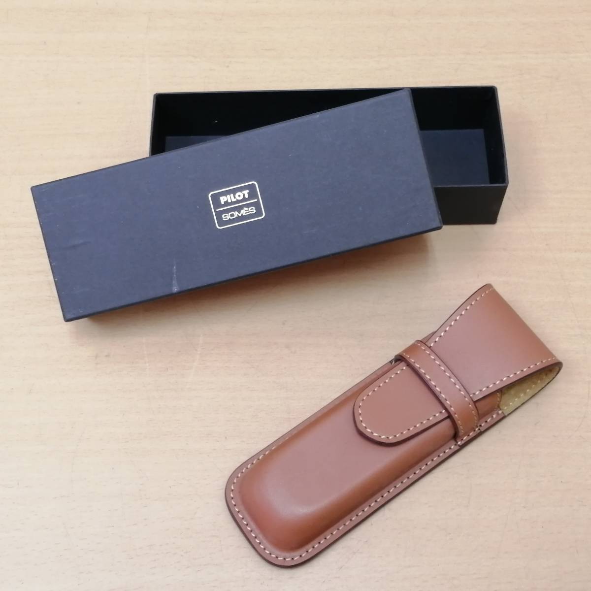 PILOT×SOMES ペンケース SLPC-01-BN Near Mint] PILOT and SOMES