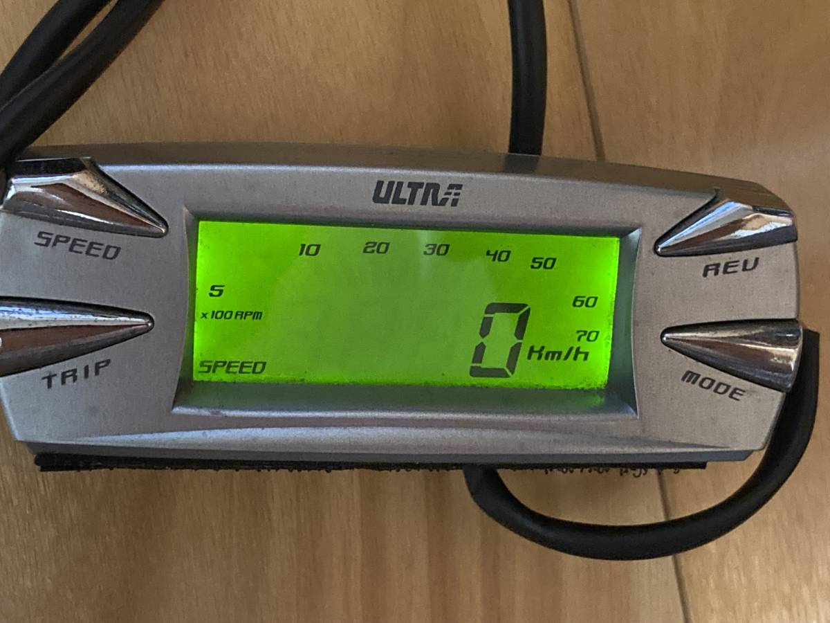 車 ULTRA デジタルモニター 本体 4020 リミッター解除