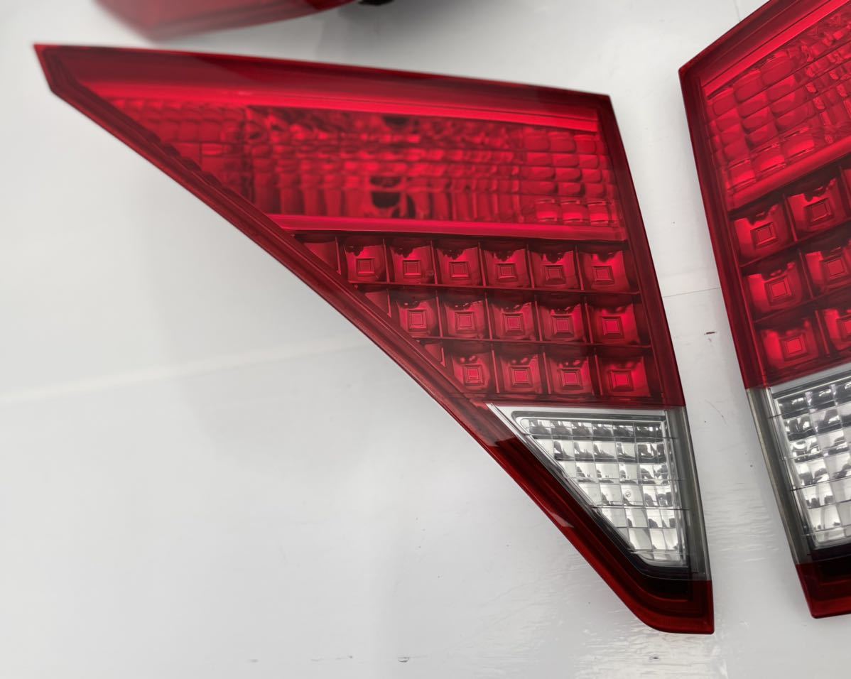 ヴェルファイア ANH20 KOITO 58-27,58-31テールランプセット アルファード 20 純正 テールランプ テールライト ヴェルファイア 左右