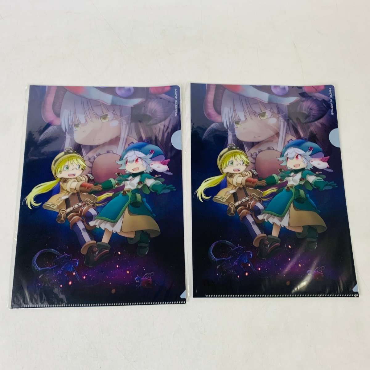 中古品 メイドインアビス 深き魂の黎明 スタッフブック クリアファイル