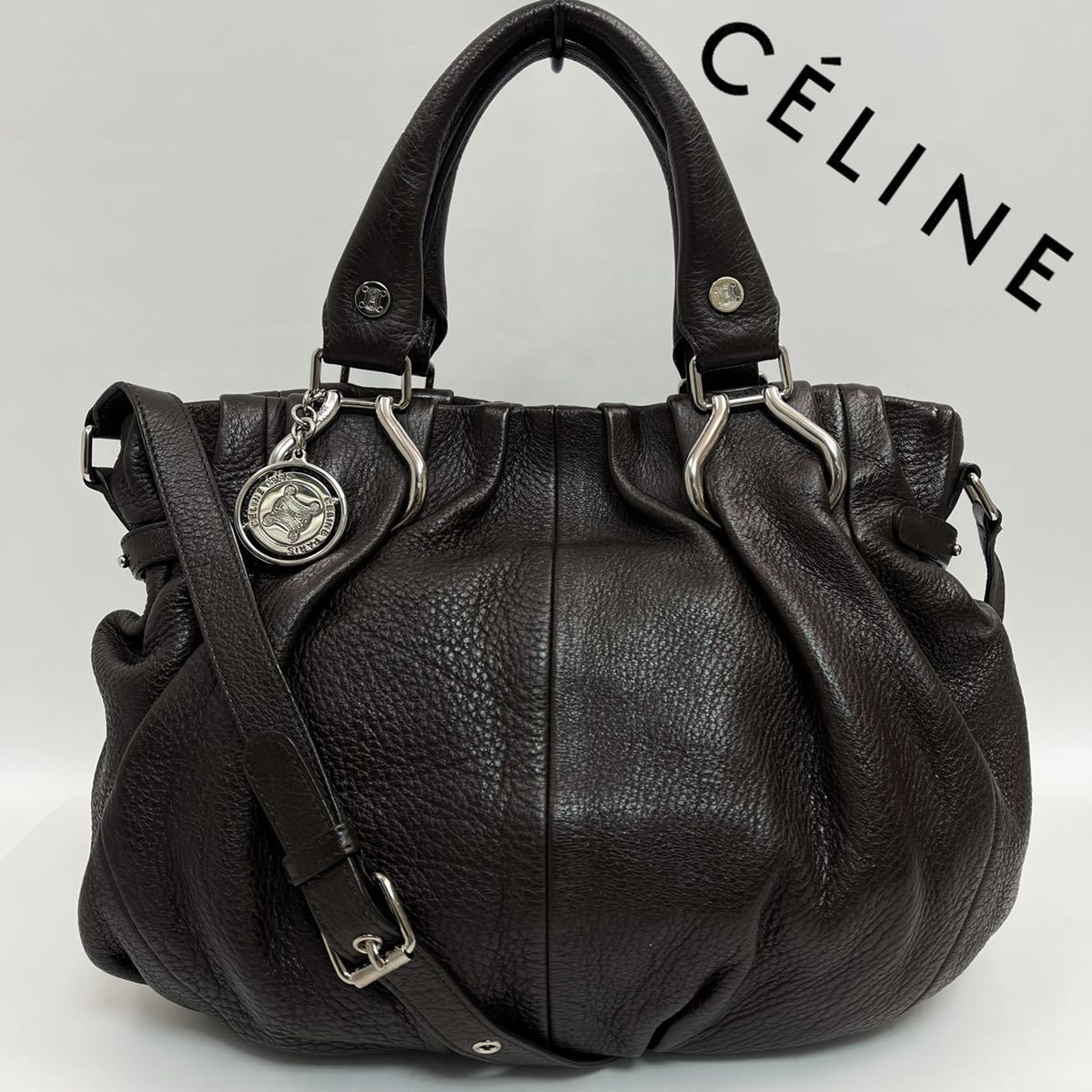 【CELINE】ピロースモールレザー2wayバッグ ブラック CELINE】 ピロースモールレザー2way ショルダーバッグ 黒