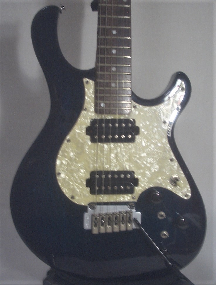 中古美品BUSKER'S BLC300 レスポールカスタムタイプ　エレキギター ◎2531 美品 BUSKER'S BLC300-OL BK(ブラック) エレキギター 下村楽器