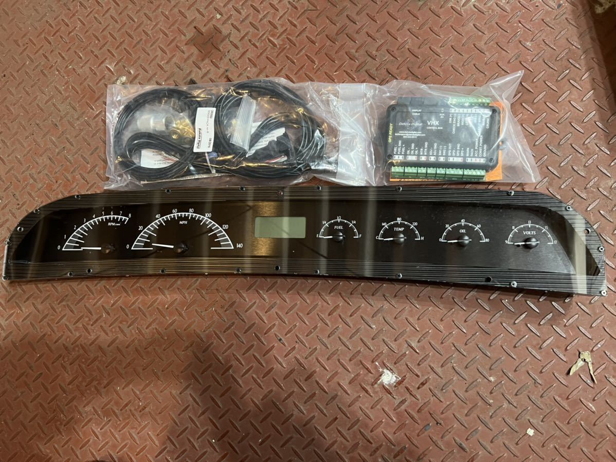 63、64インパラ オリジナルダッシュ、タコメーター Dakota Digital Impala VHX Chevy System 1963-1964 Instrument