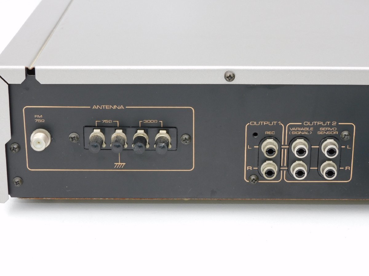 ONKYO T-429 Integra FMステレオチューナー 通電OK⁄ 昭和 通電OK 海外