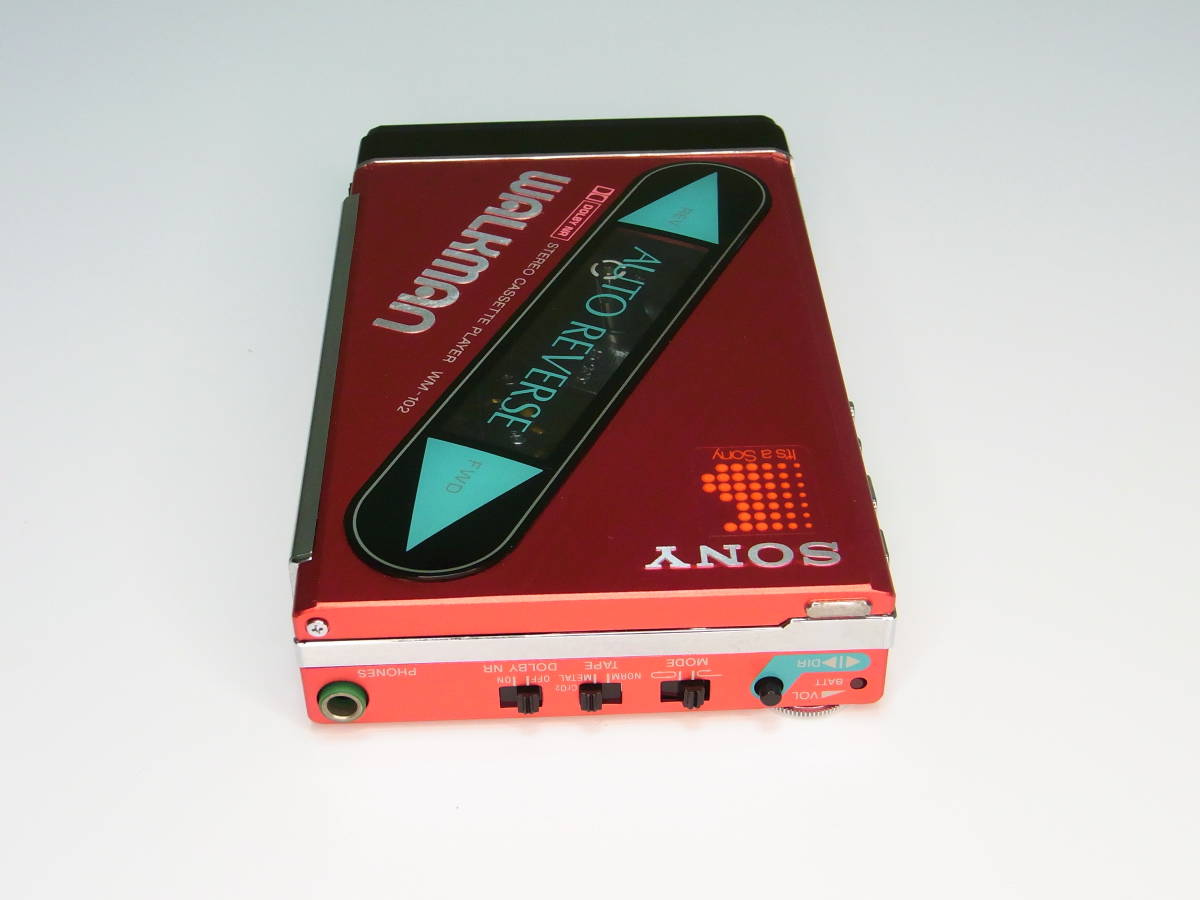 SONY ジャンク ウォークマン 美品 WALKMAN カセットウォークマン WM-703C 通電OK 現状品 ソニー ジャンク品 公式通販 NW-A105HN 16GB Walkman ジャンク品です