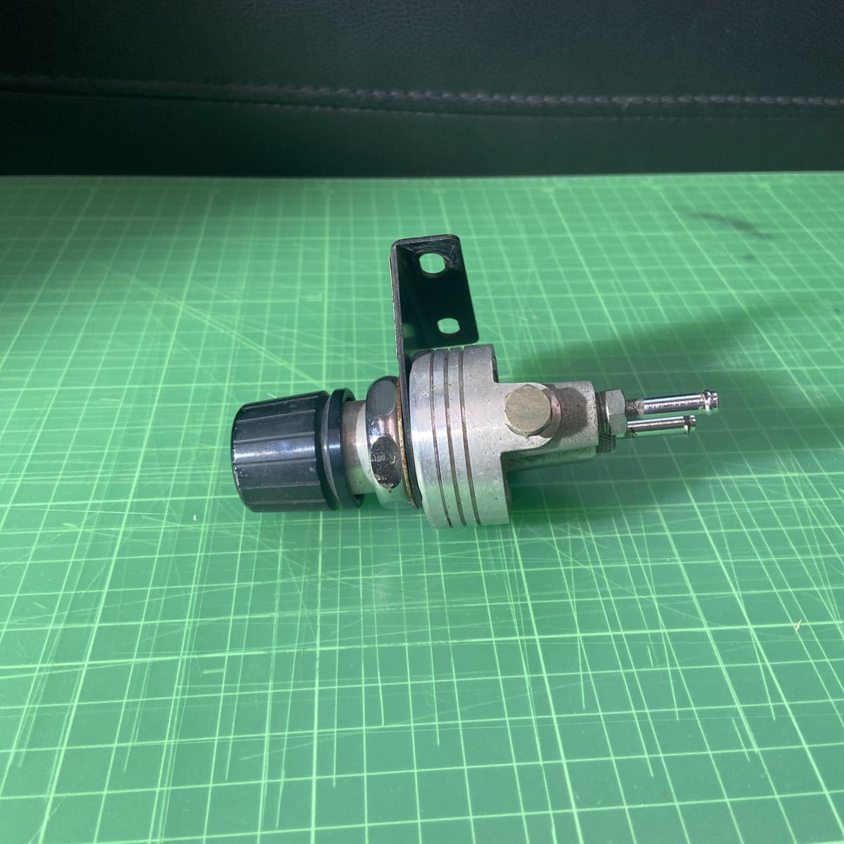 車 TRUST 機械式ブーストコントローラー（競技用パーツ）当時物