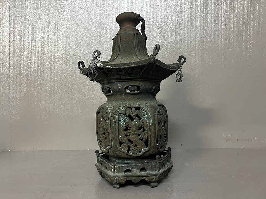 時代物 真鍮製 鳳凰 六角 吊灯籠 吊灯篭 高さ約43cm 約3kg 寺院 神社