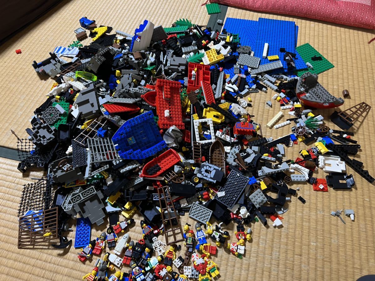 レゴ LEGO お城シリーズ等 まとめて 約10キロ ミニフィグ 100体以上 